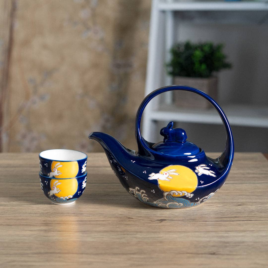 Urban Tokyo Moon Rabbit  22oz Tea Set with 2 Cups