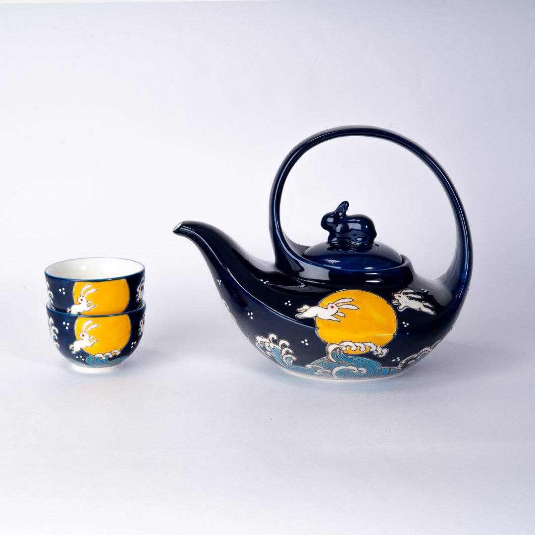 Urban Tokyo Moon Rabbit  22oz Tea Set with 2 Cups